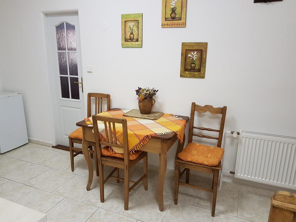 Apartmany U Dvora Jihlava Exterior photo